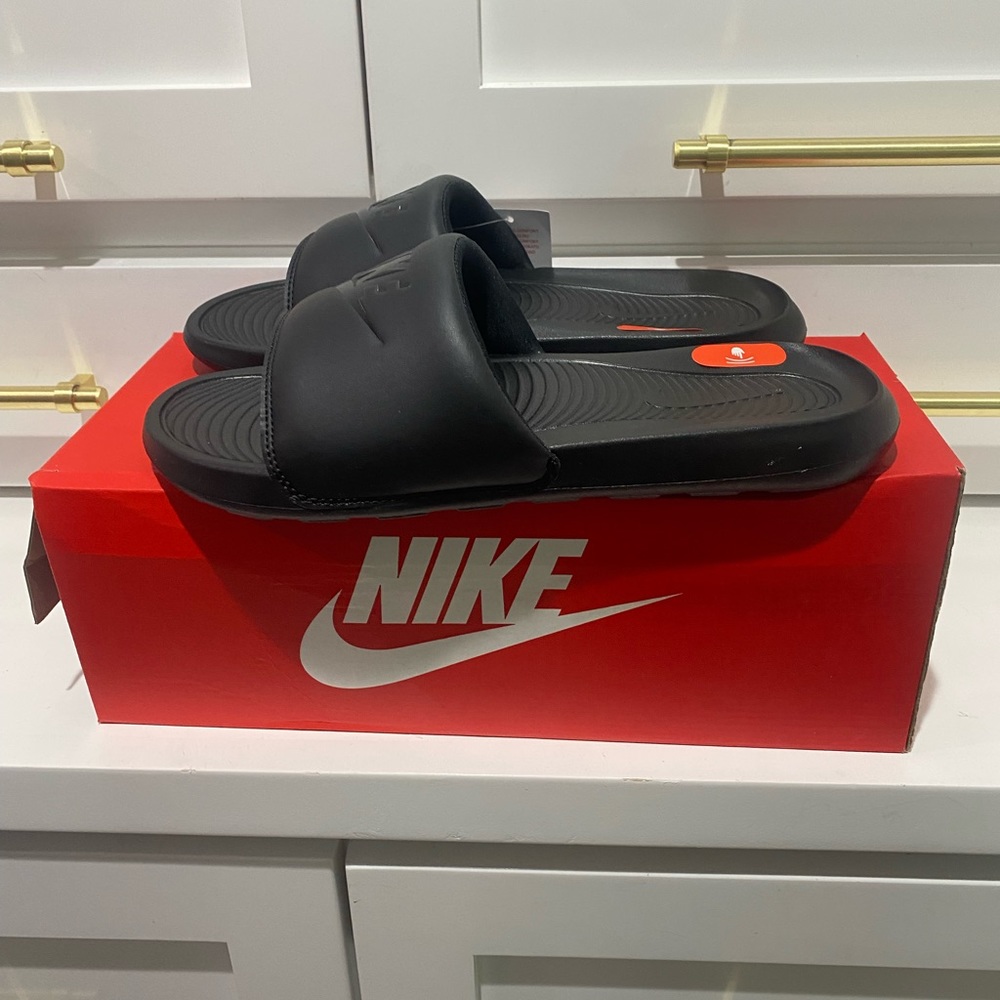Nike Slide